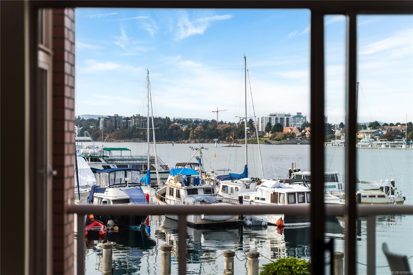 636 Montreal St Apt 203, Victoria, BC V8V 4Y1