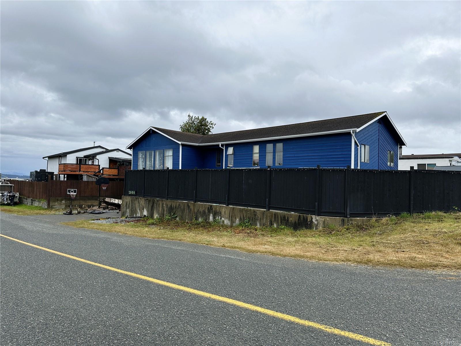2000 Chelan Cres, Port Mcneill, BC V0N 2R0