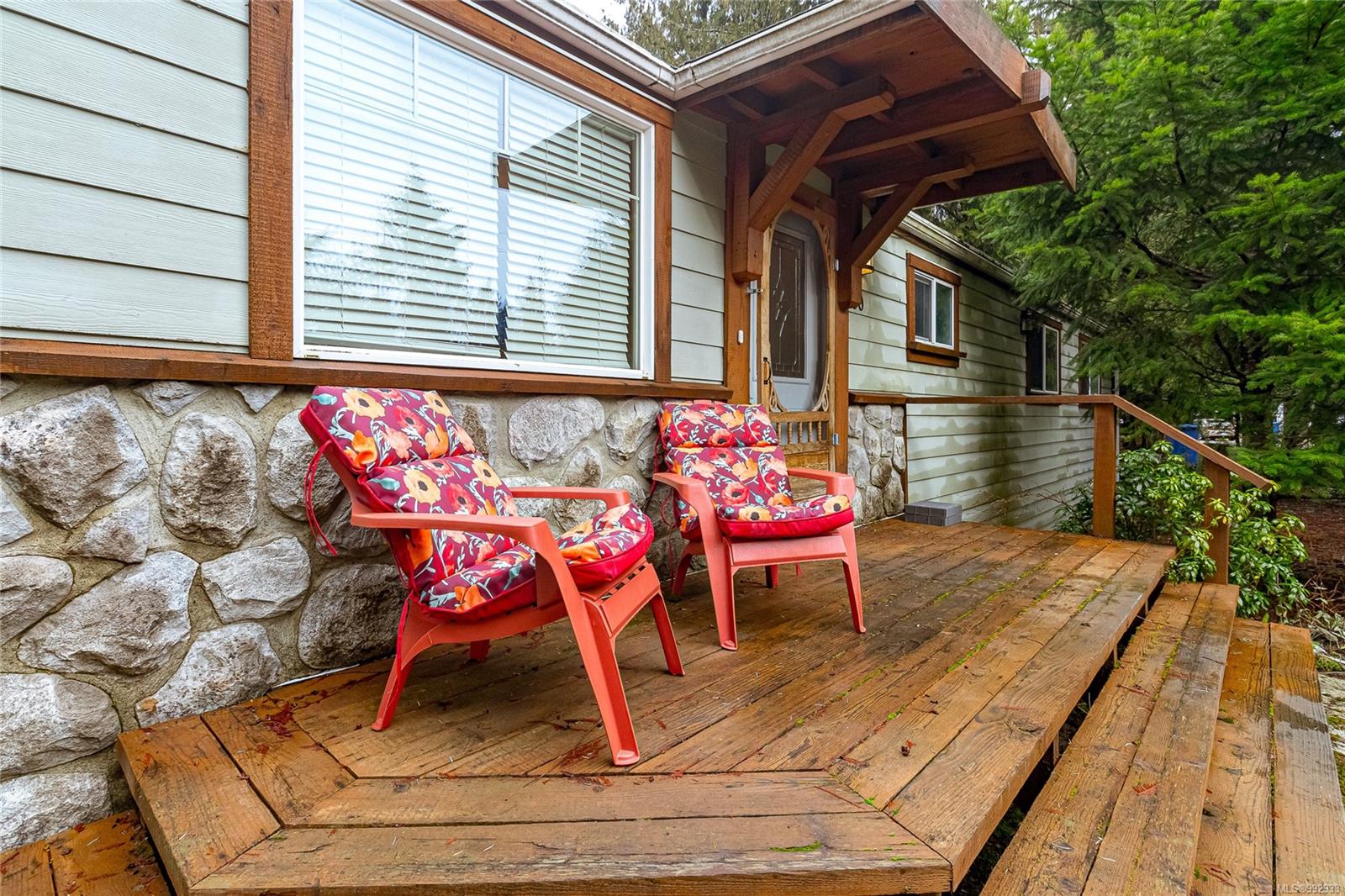 920 Whittaker Rd Apt B30, Malahat, BC V0R 2L0