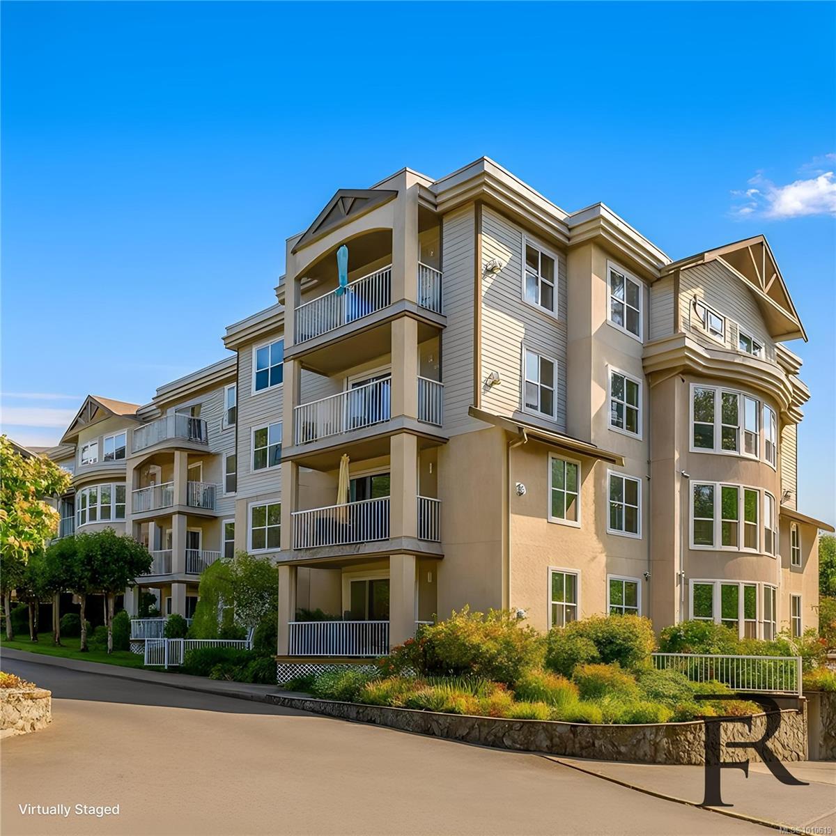 1240 Verdier Ave Apt 204, Central Saanich, BC V8M 2G9