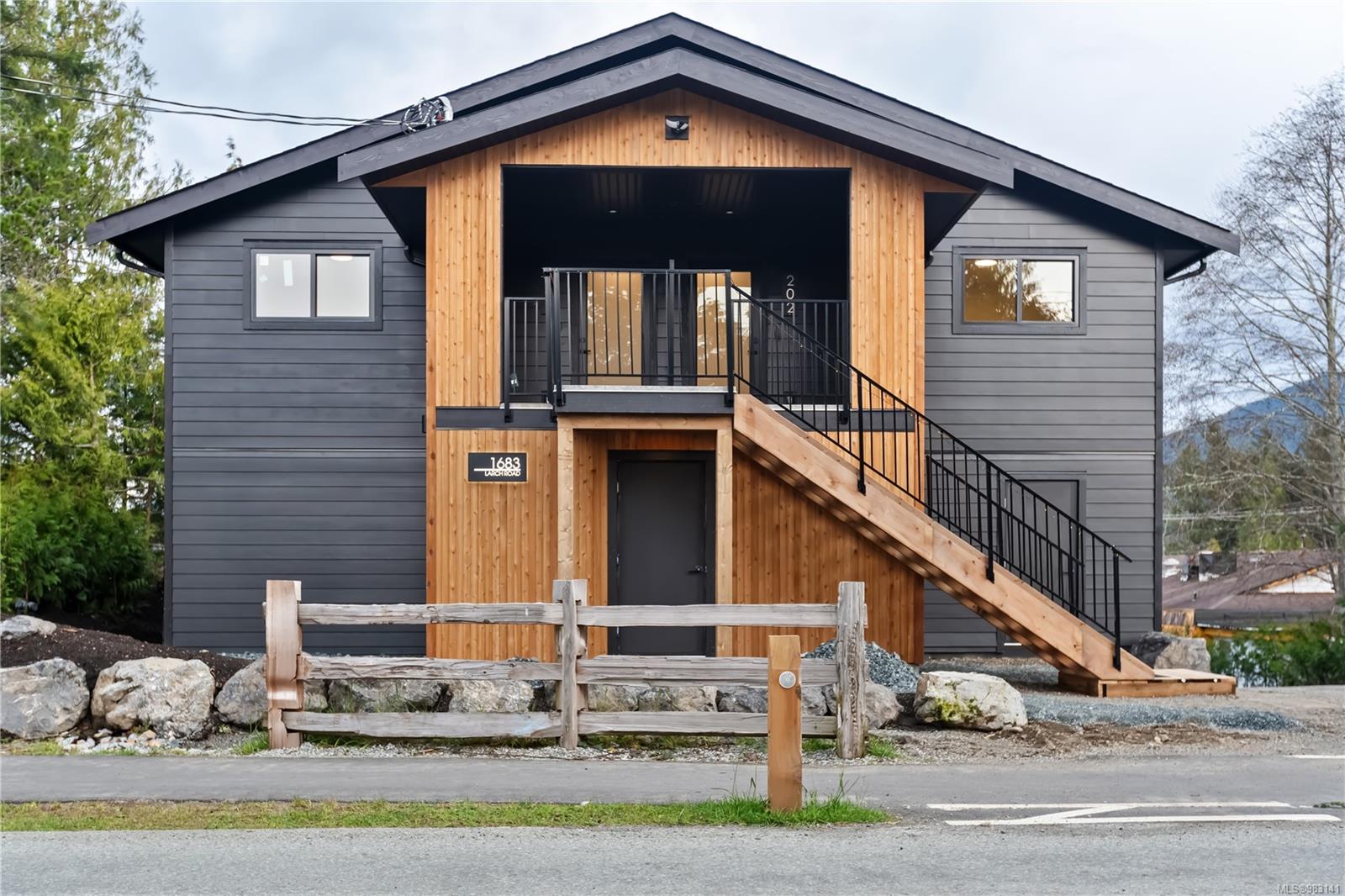 1683 Larch Rd Apt 201, Ucluelet, BC V0R 3A0