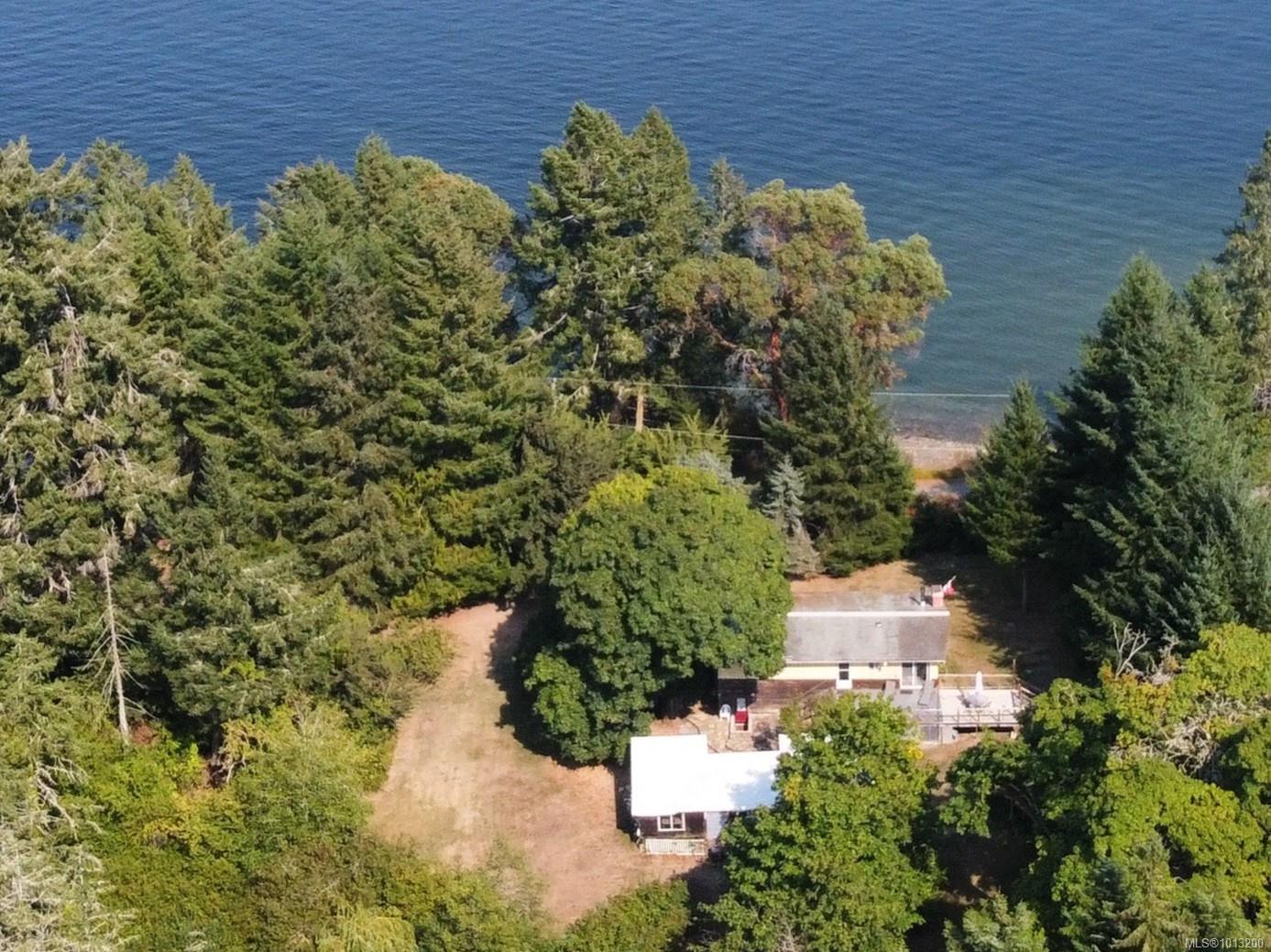 1520 N Beach Rd, Salt Spring, BC V8K 1A8