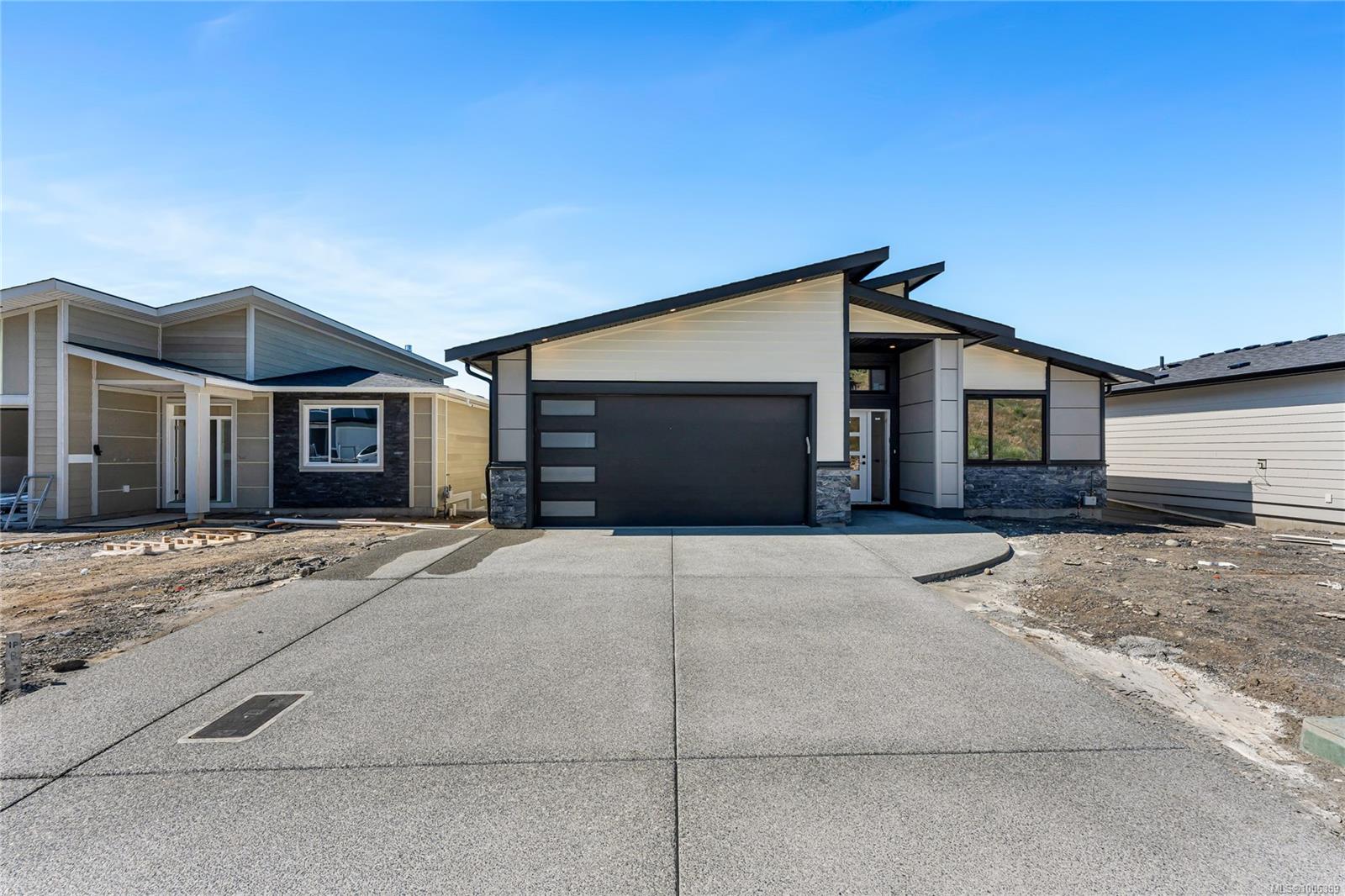 3199 Woodrush Dr, Duncan, BC V9L 0J9