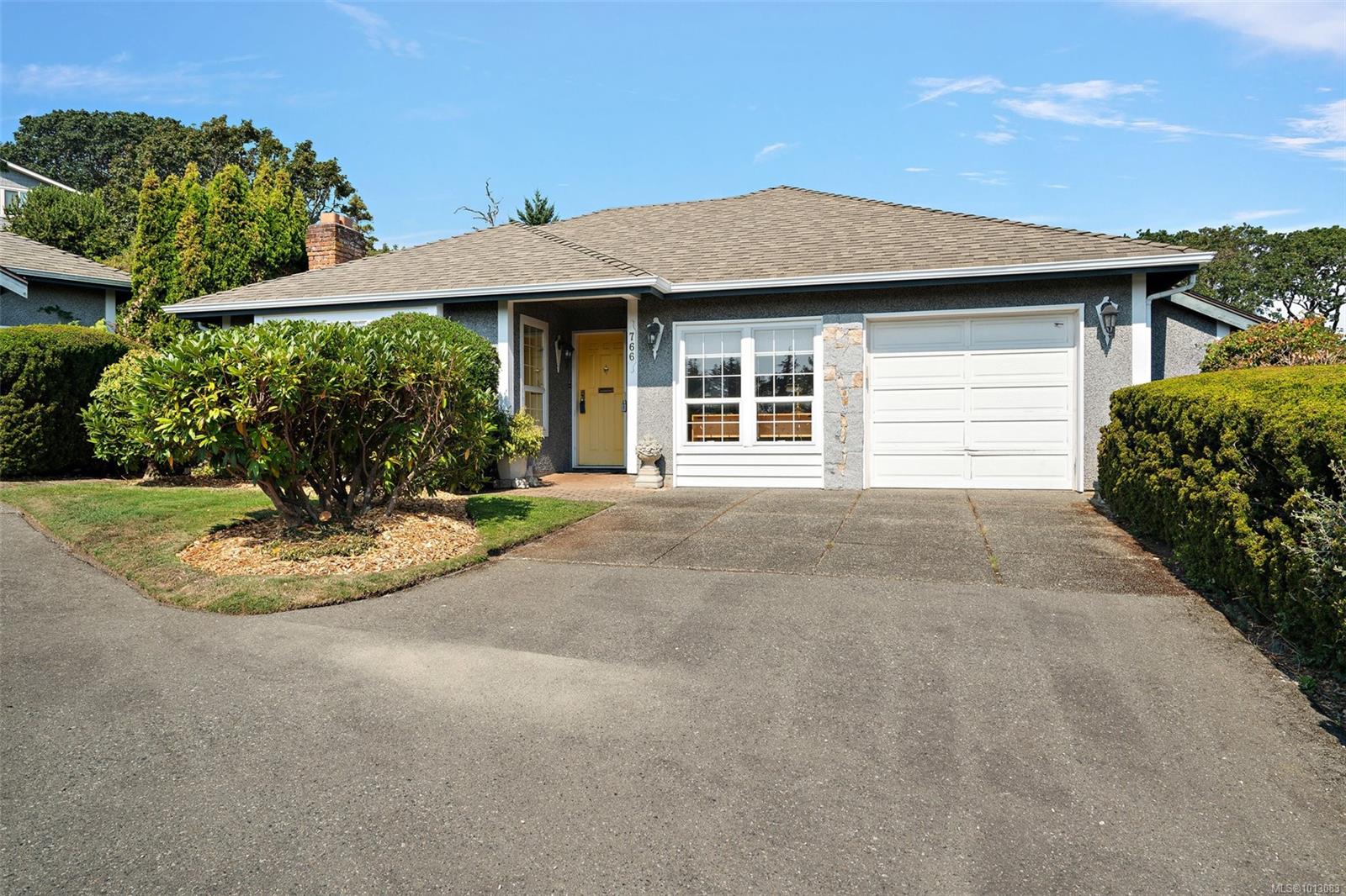 766 Richmond Ave, Victoria, BC V8S 3Z1