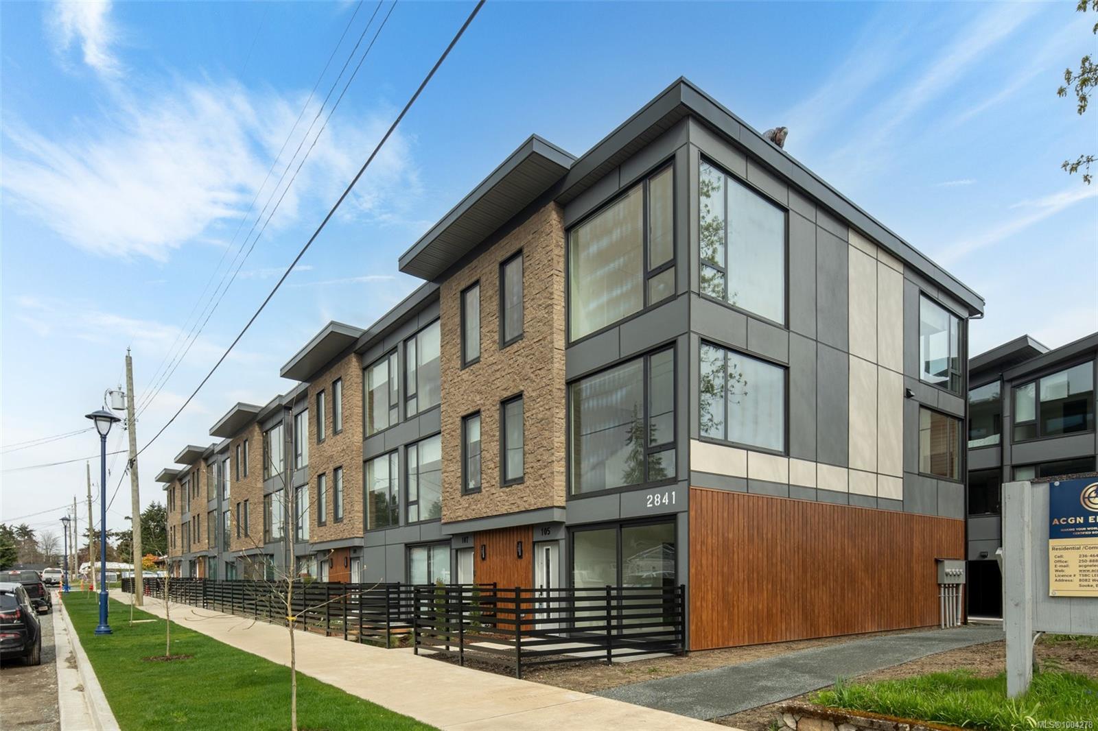 2841 Knotty Pine Rd Apt 115, Langford, BC V9B 3Z2
