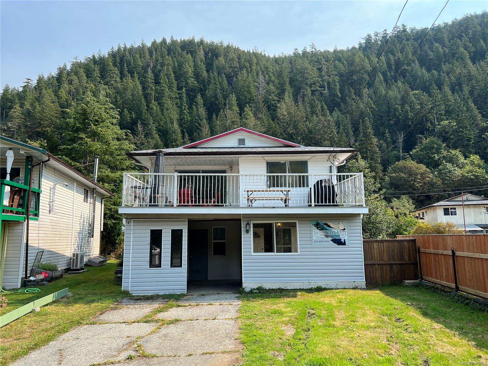 537 Maquinna Dr N, Tahsis, BC V0P 1X0