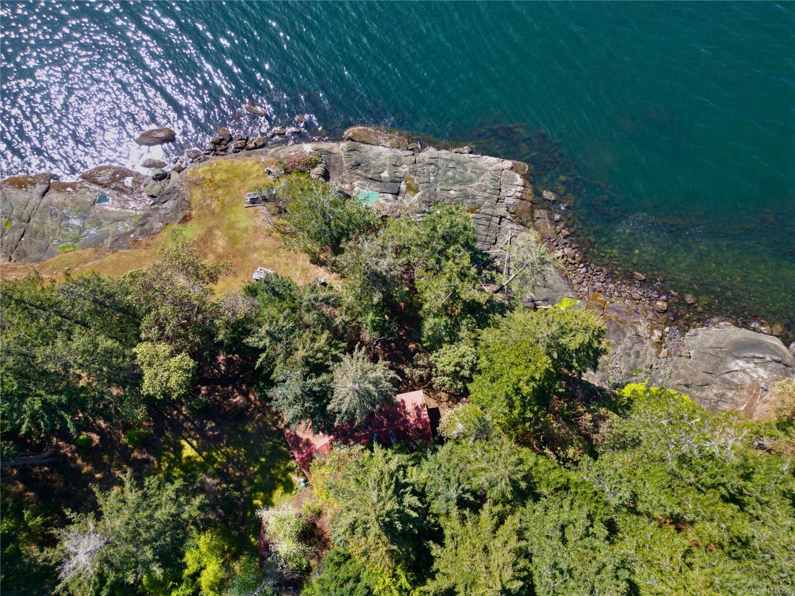 3 Grant Rd, Lasqueti Island, BC V0R 2J0