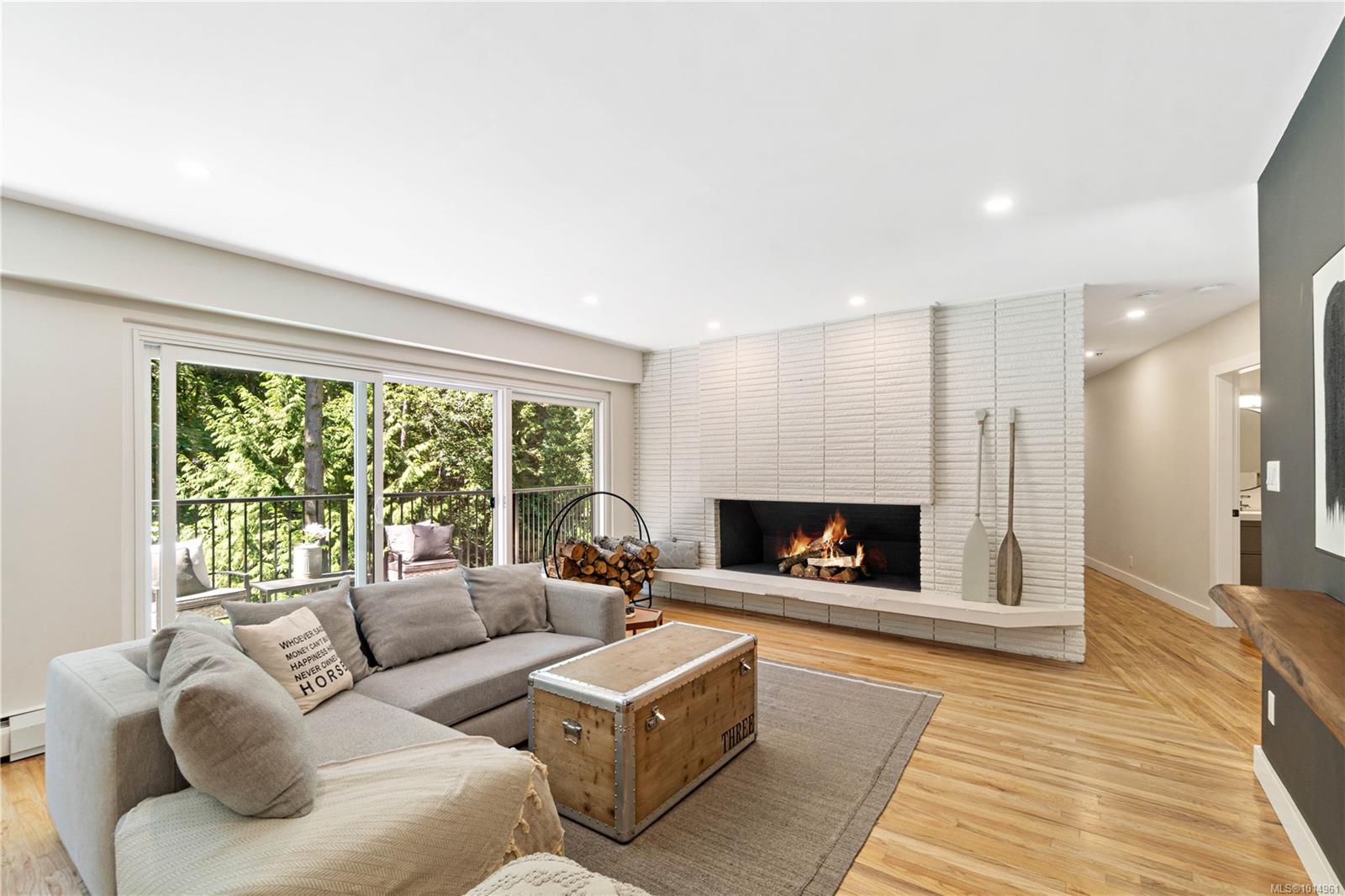 3365 Departure Bay Rd, Nanaimo, BC V9T 1B7