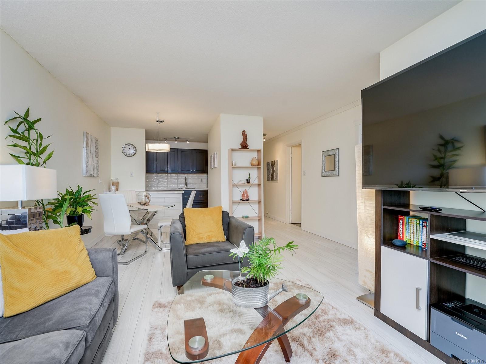 964 Heywood Ave Apt 112, Victoria, BC V8V 2Y5