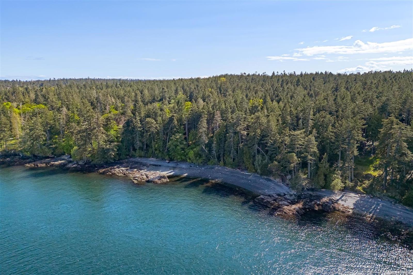 1284 Greenleaf Ln, Sidney Island, BC V0N 2G0