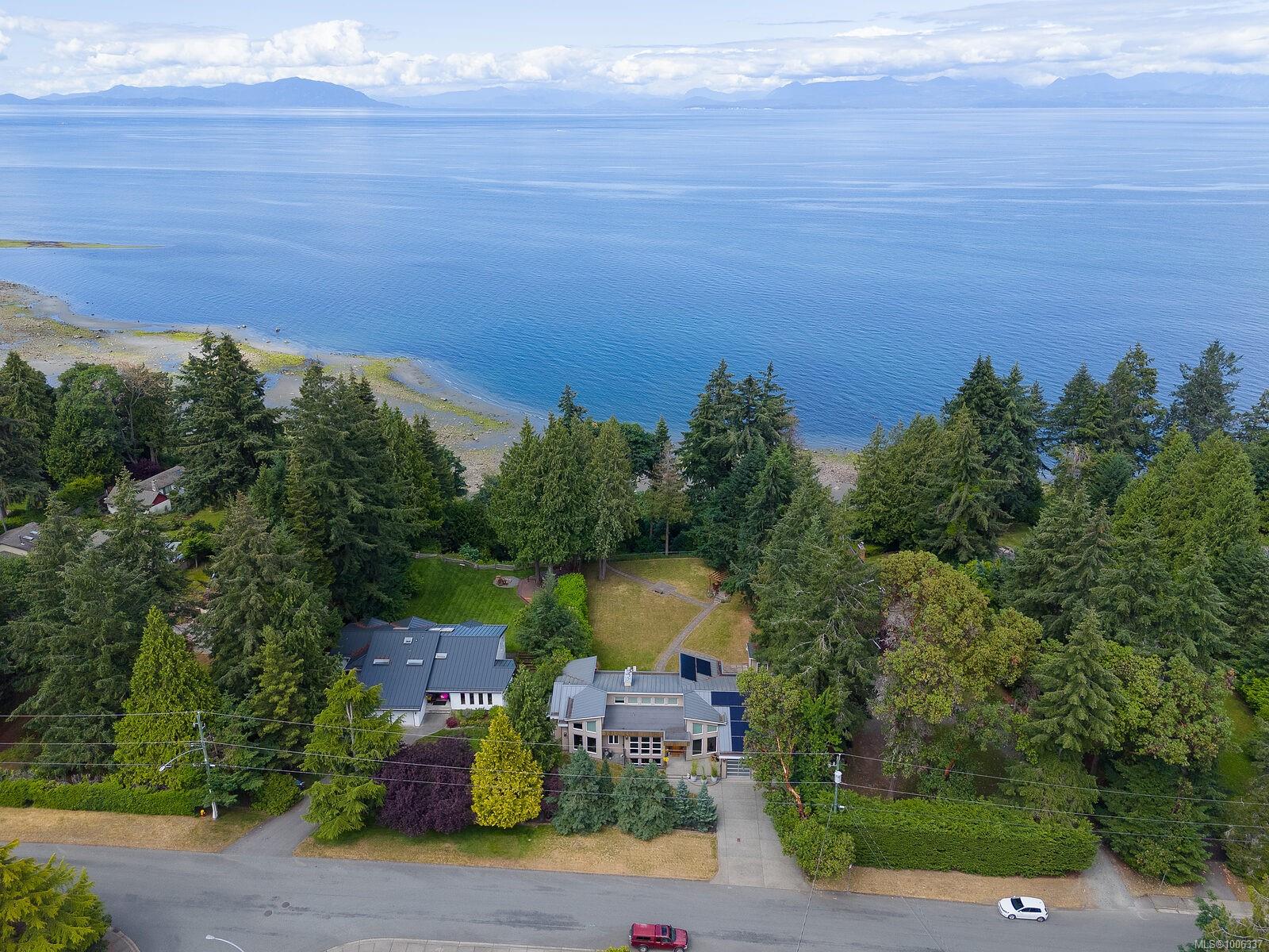 5912 Waldbank Rd, Nanaimo, BC V9V 1C8