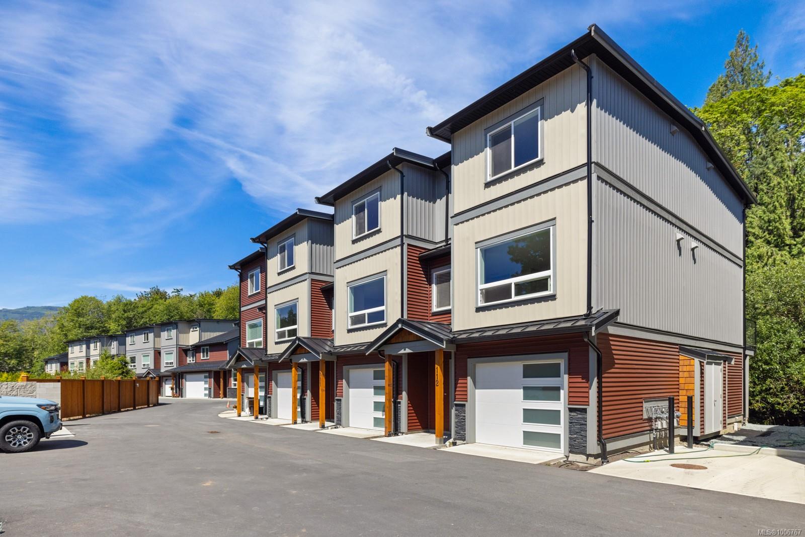2899 River Rd Apt 112, North Cowichan, BC V0R 1K0