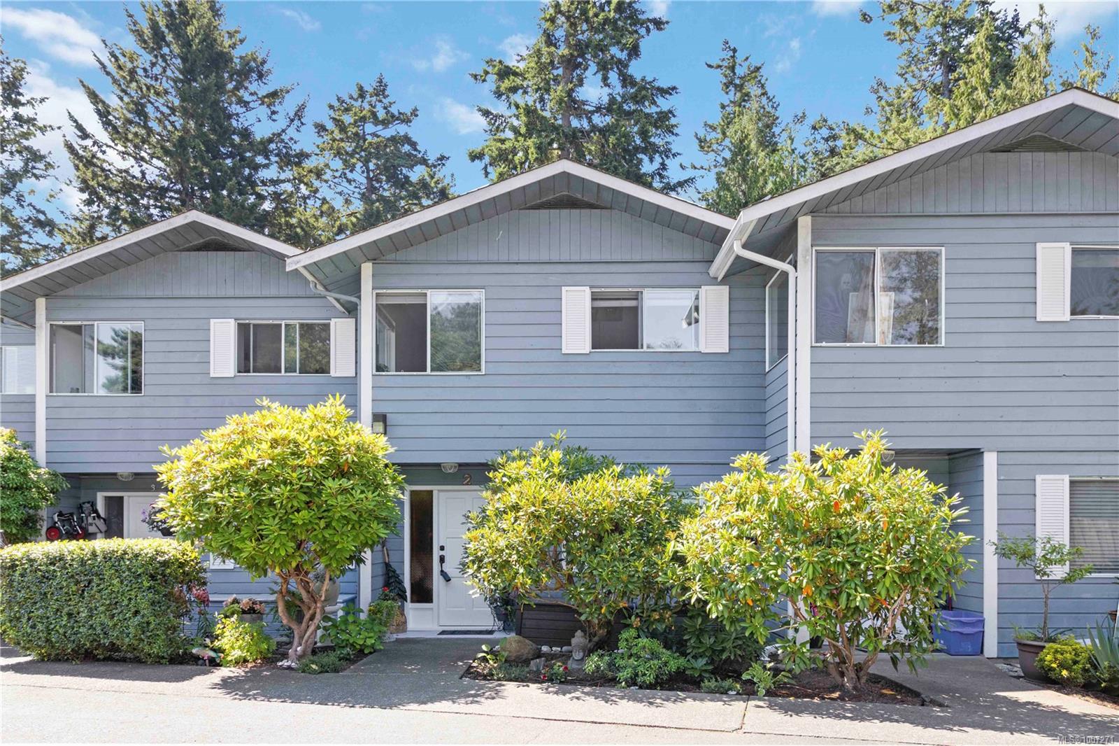 6110 Seabroom Rd Apt 2, Sooke, BC V9Z 0B8