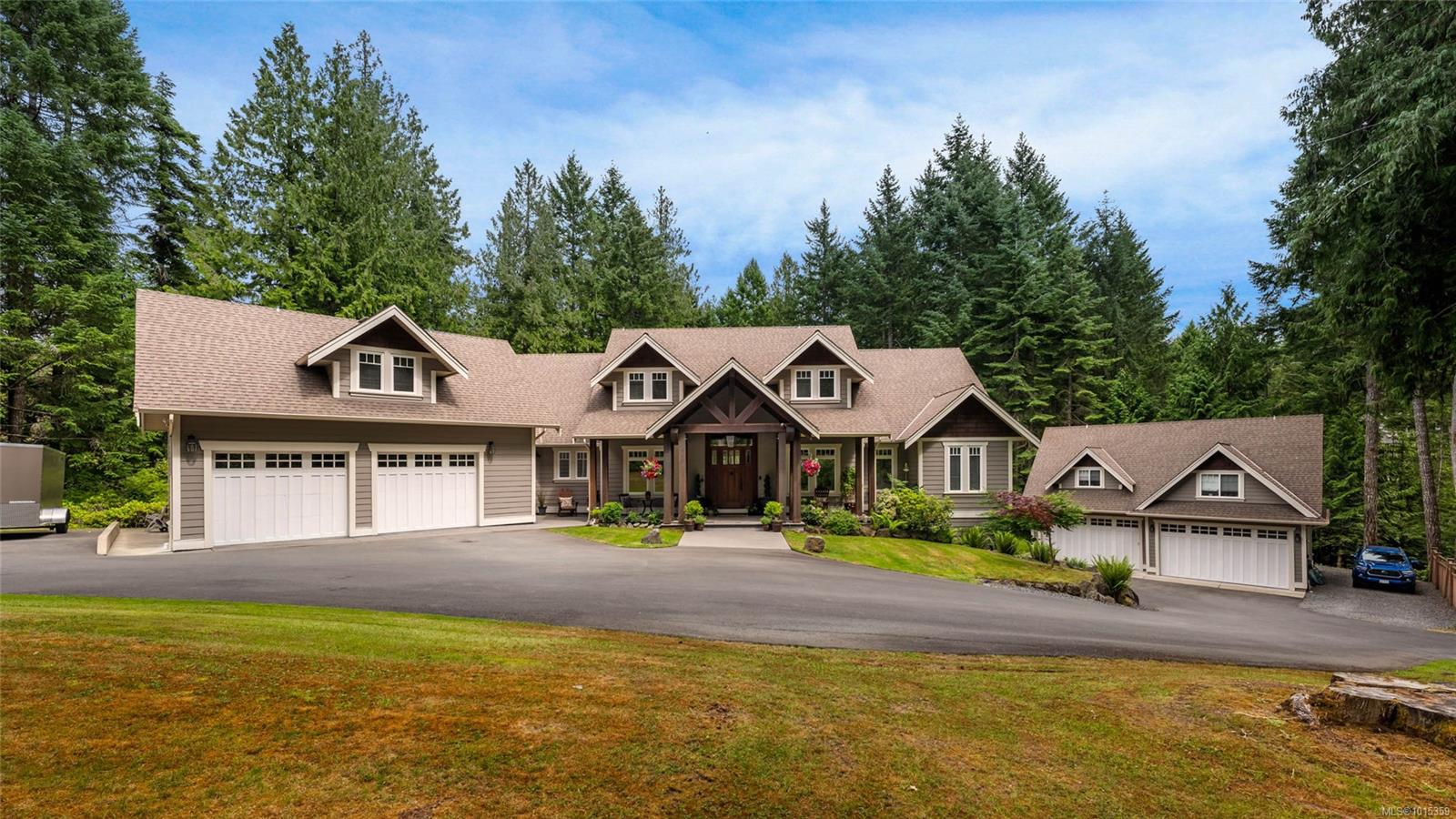 1453 White Pine Ter, Highlands, BC V9B 6J3