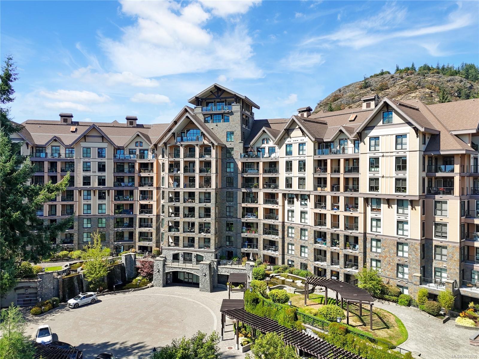 1400 Lynburne Pl Apt 310, Langford, BC V9B 0A4