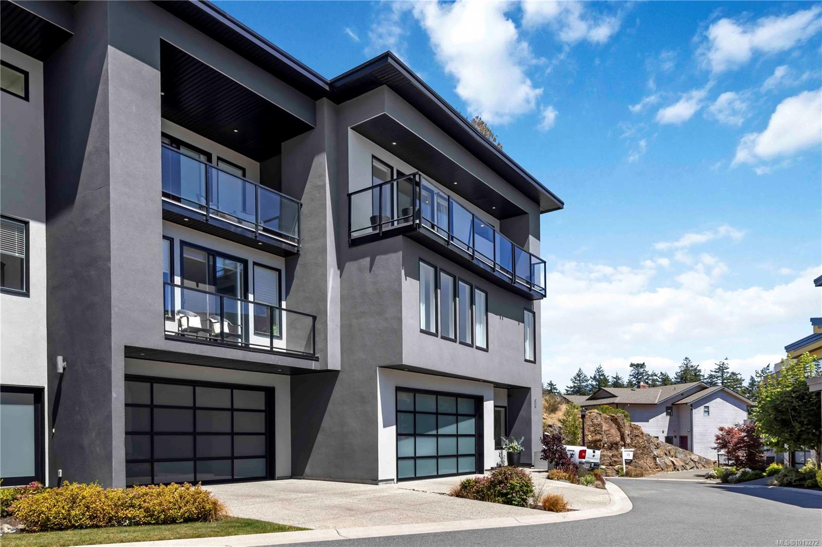 539 Delora Dr Apt 109, Colwood, BC V9C 0M2