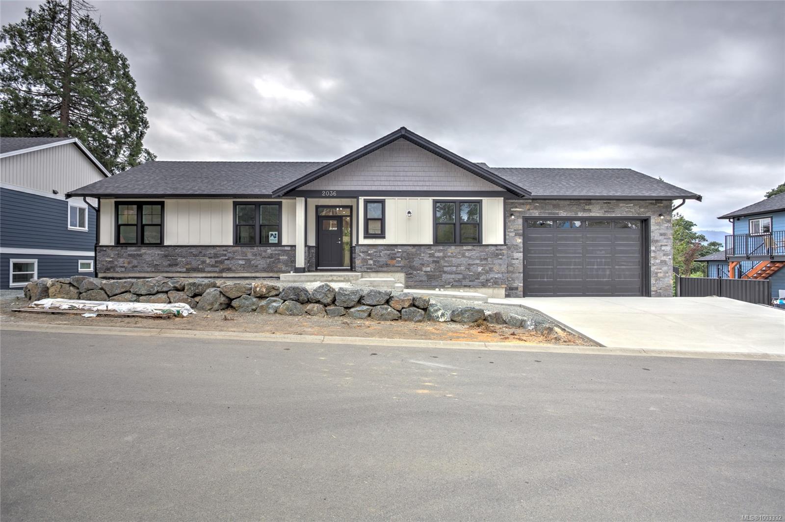 2036 Oakhill Pl, Duncan, BC V9L 0J2