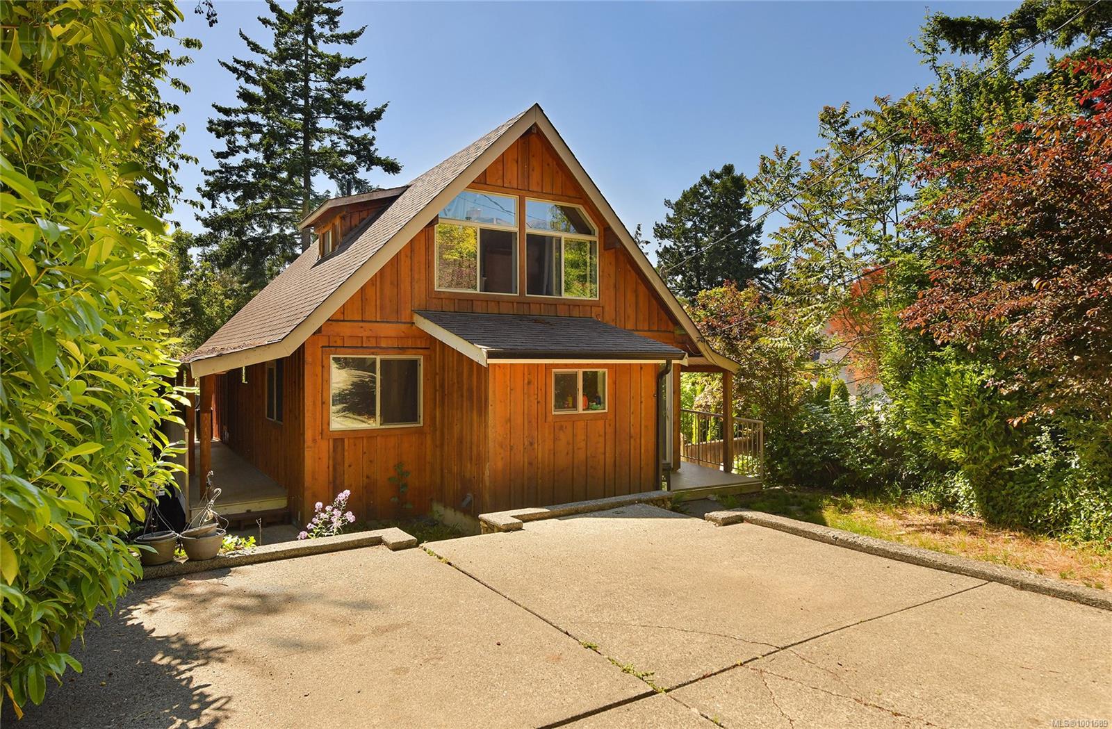 2874 Leigh Rd, Langford, BC V9B 4G3