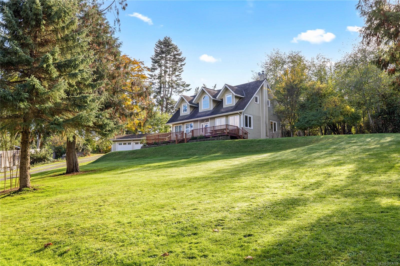 127 Bittancourt Rd, Salt Spring, BC V8K 2K2