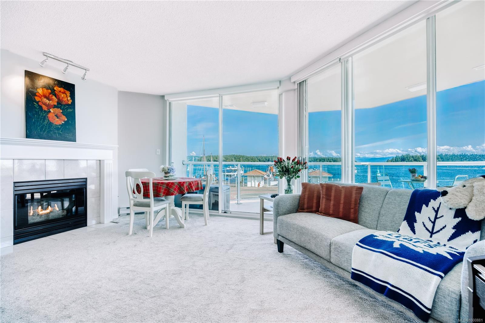 150 Promenade Dr Apt 208, Nanaimo, BC V9R 6M6