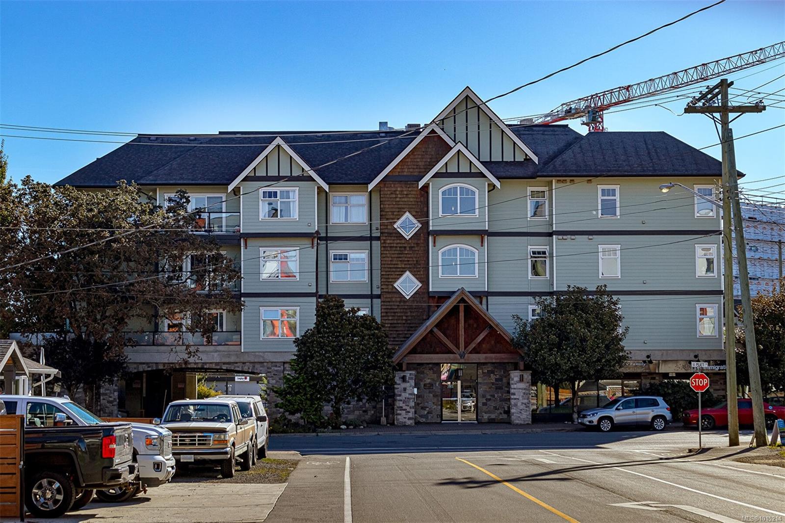 2881 Peatt Rd Apt 203, Langford, BC V9B 3V7