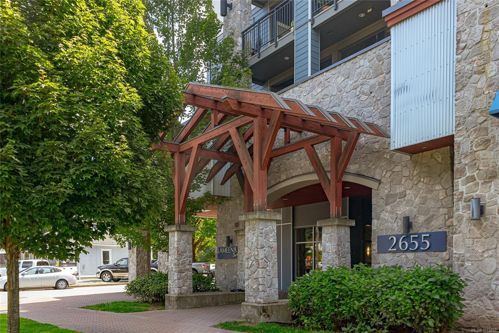 2655 Sooke Rd Apt 203, Langford, BC V9B 1Y3