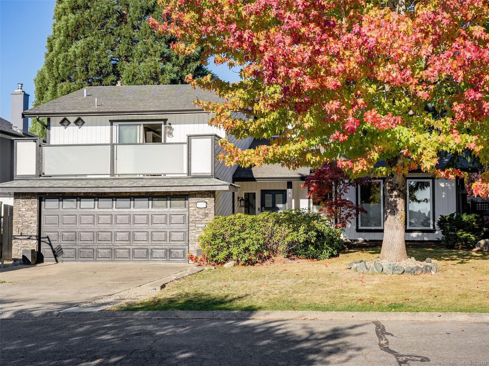 727 Paskin Way, Saanich, BC V8Z 6N4