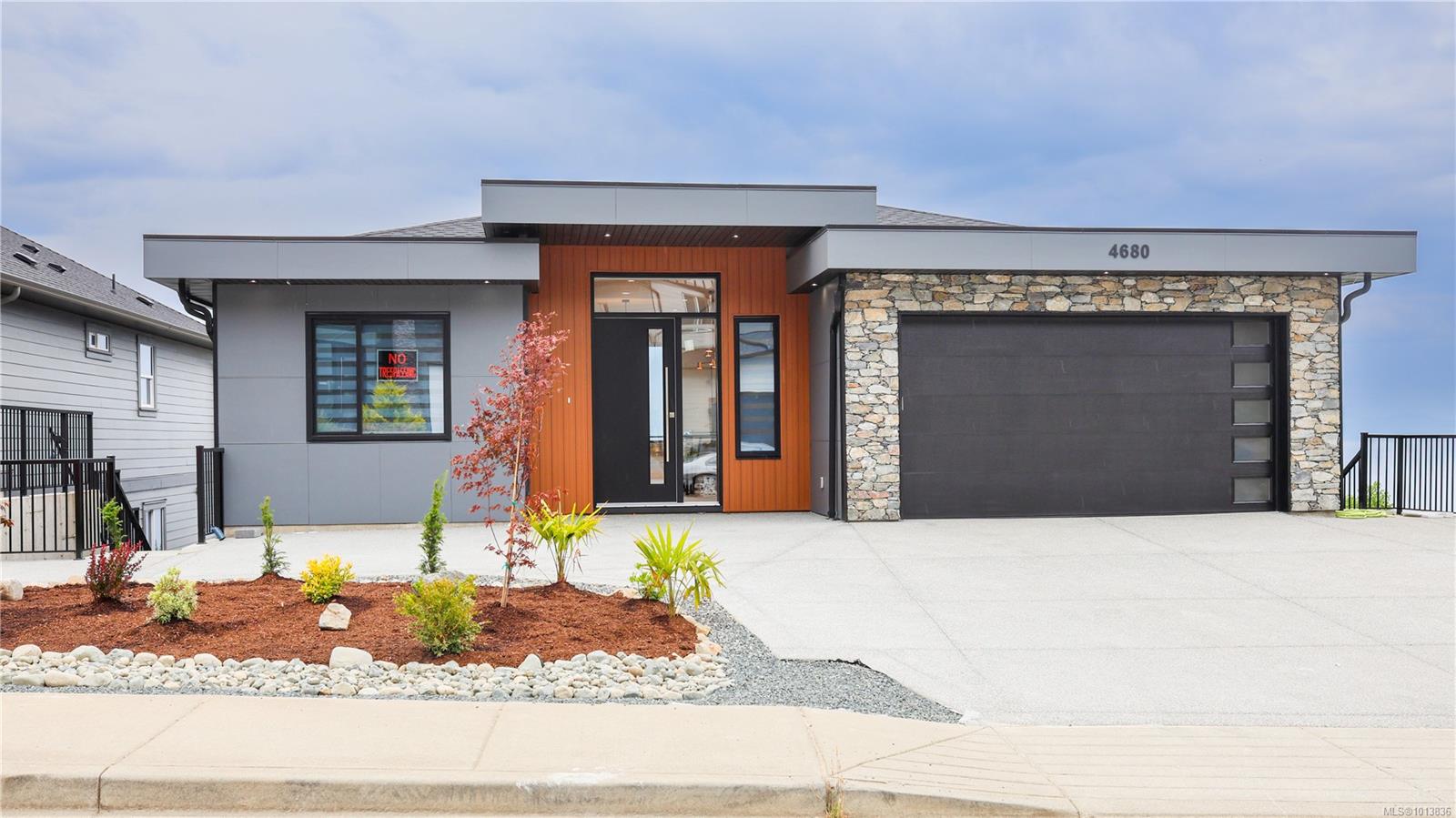 4680 Ambience Dr, Nanaimo, BC V9T 0A7