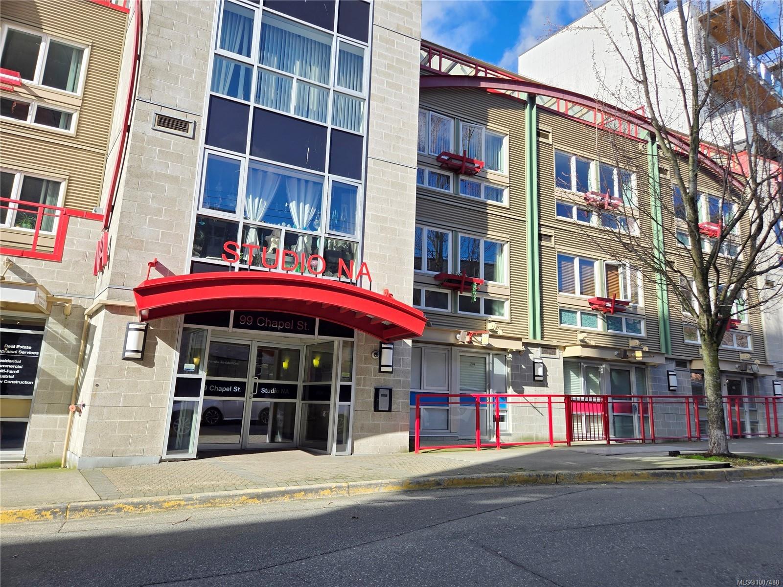 99 Chapel St Apt 106, Nanaimo, BC V9R 5H3
