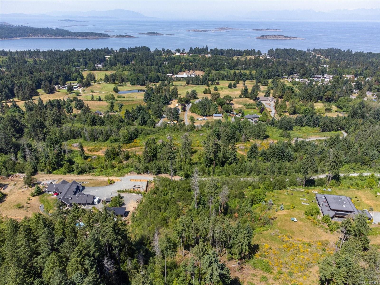 7555 Fernmar Rd, Lantzville, BC V0R 2H0