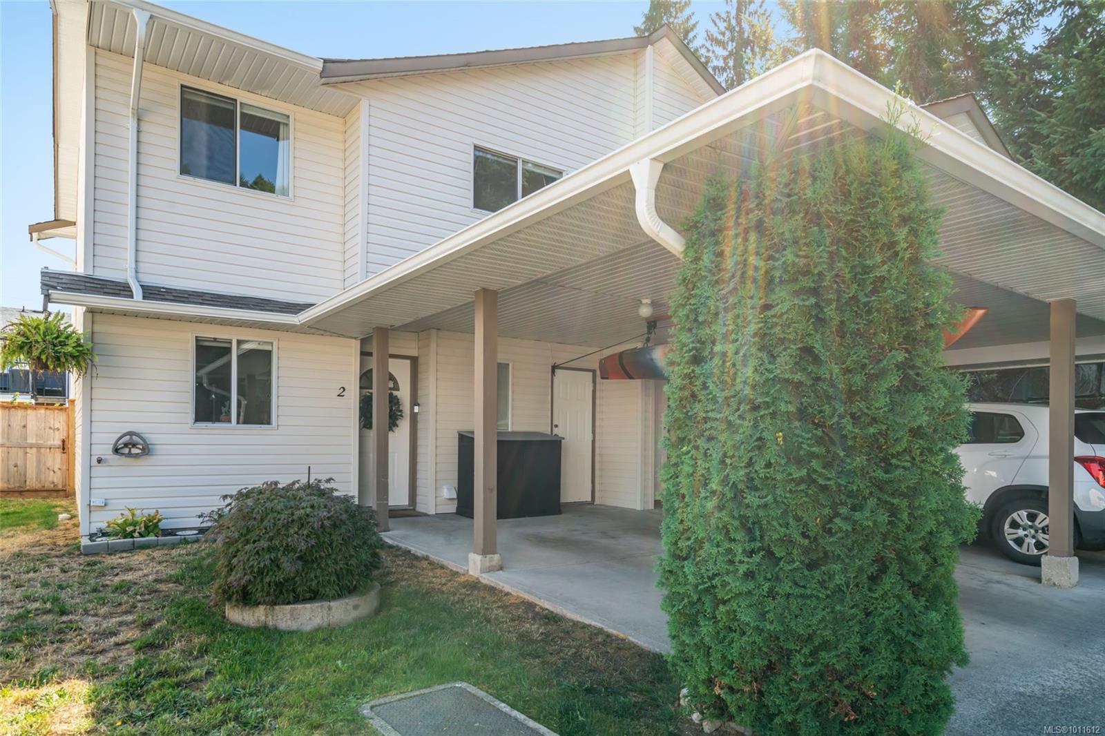 941 Malone Rd Apt 2, Ladysmith, BC V9G 1S2
