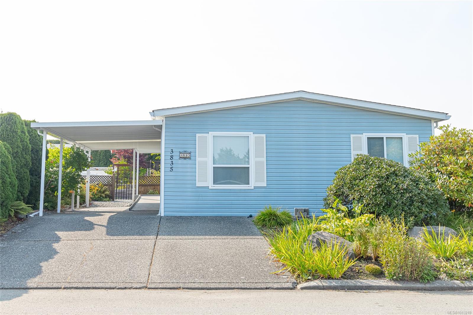 3835 Maplewood Dr Apt 90, Nanaimo, BC V9T 6B9