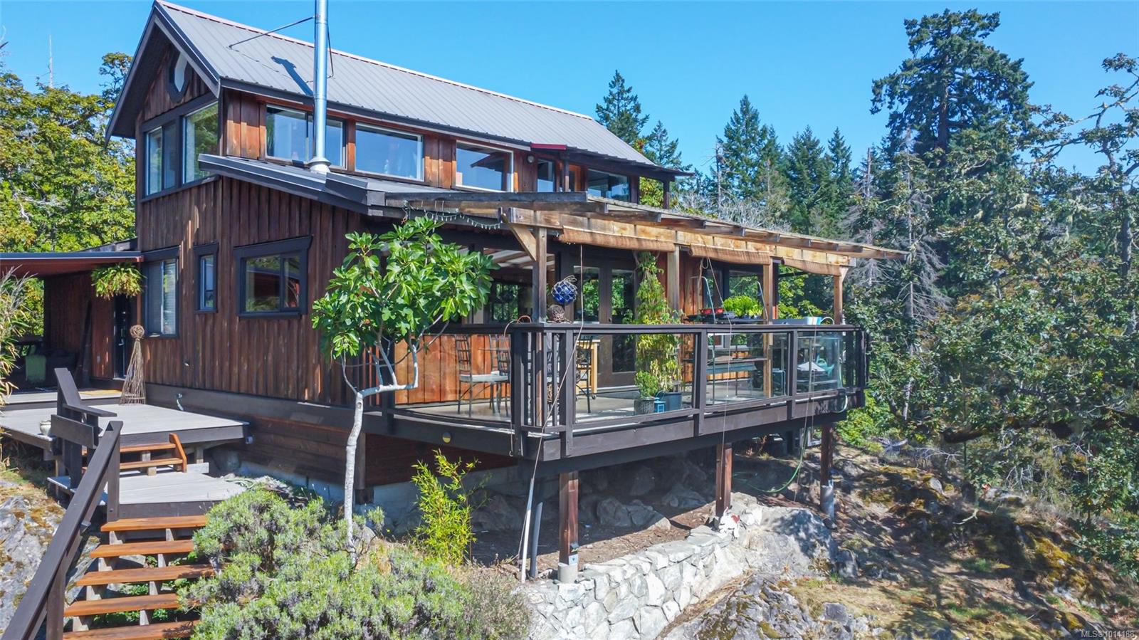 120 Heidi Pl, Salt Spring, BC V8K 1W5