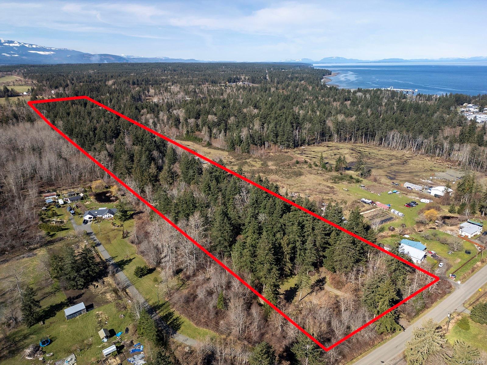 Little River Road, Comox, BC V9M 4C5