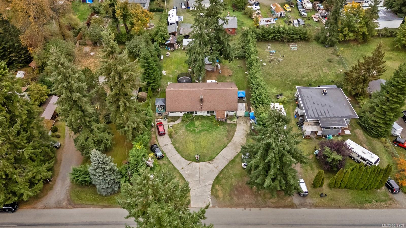 4792 Lewis Rd, Campbell River, BC V9H 1C4