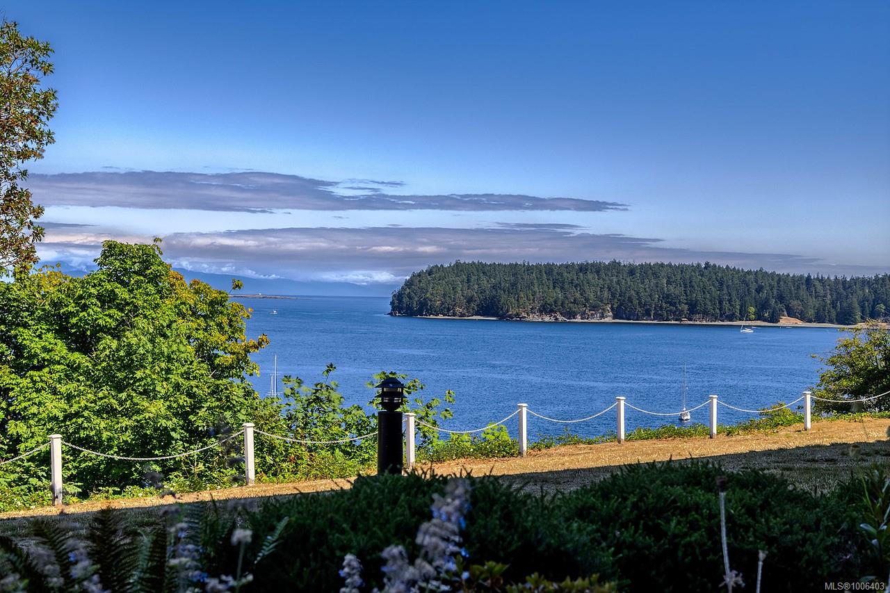 2560 Departure Bay Rd Apt 104, Nanaimo, BC V9S 5P1