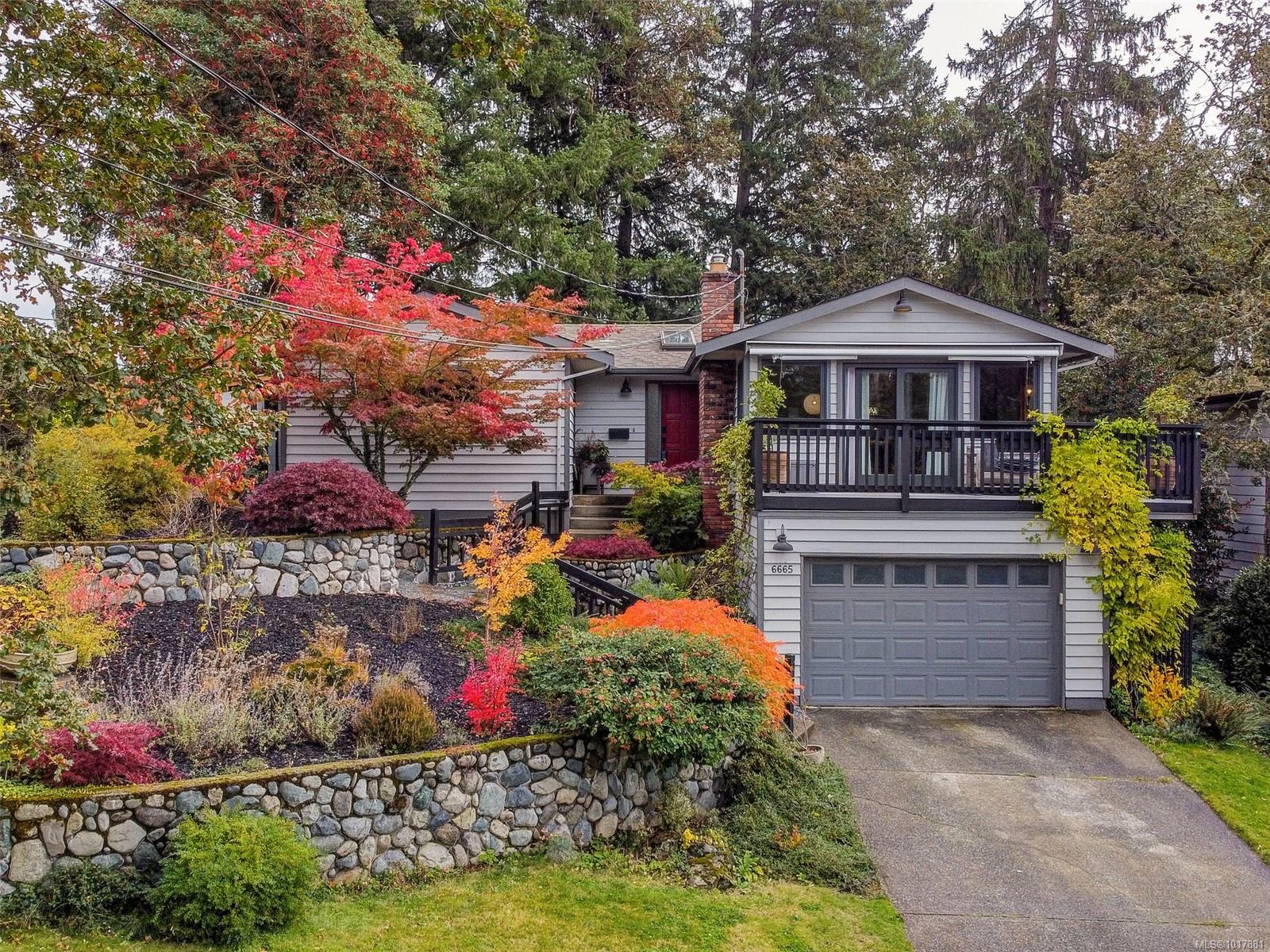 6665 Trudeau Ter, Central Saanich, BC V8M 1A3