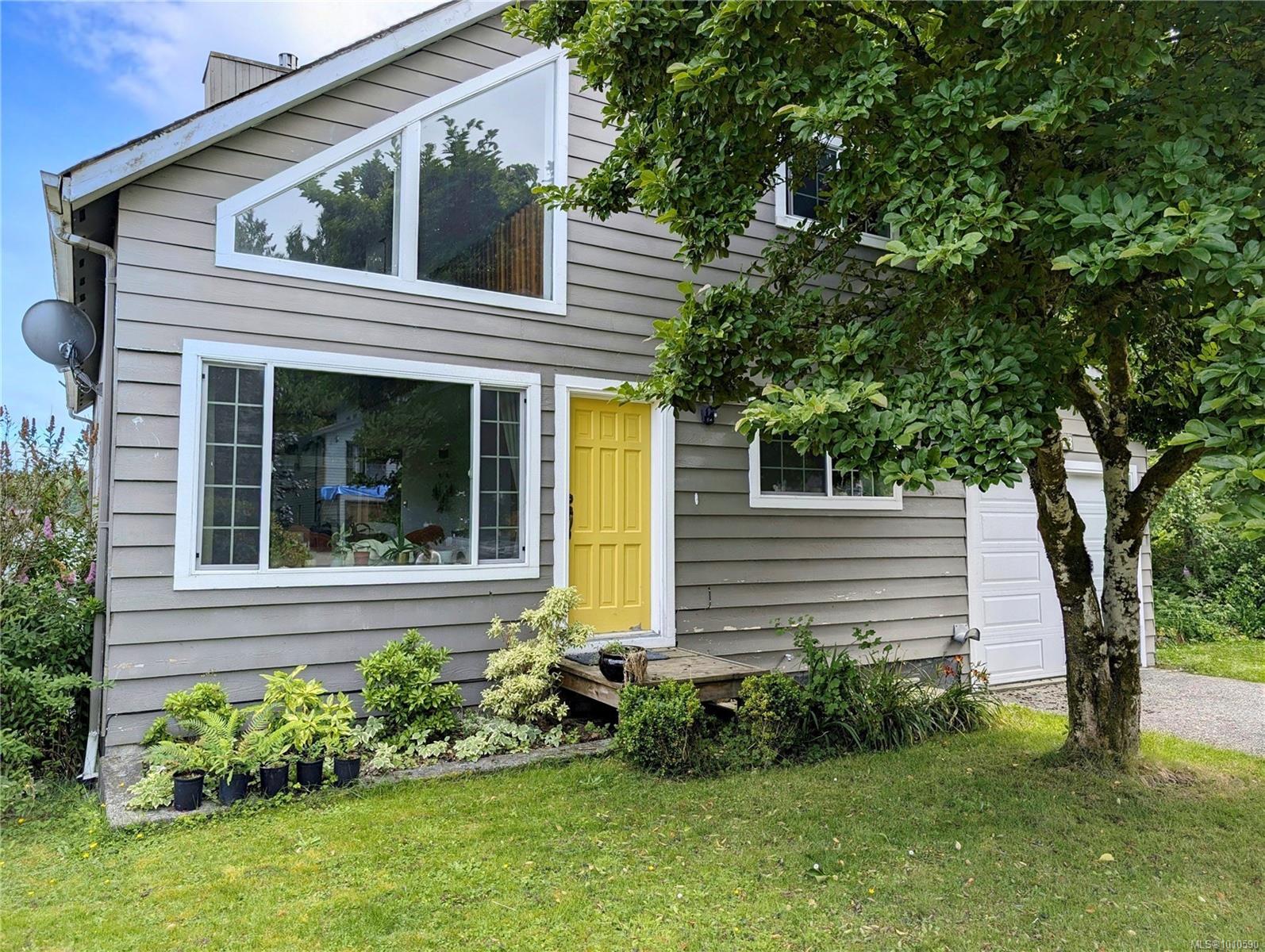 9513 Scott St, Port Hardy, BC V0N 2P0