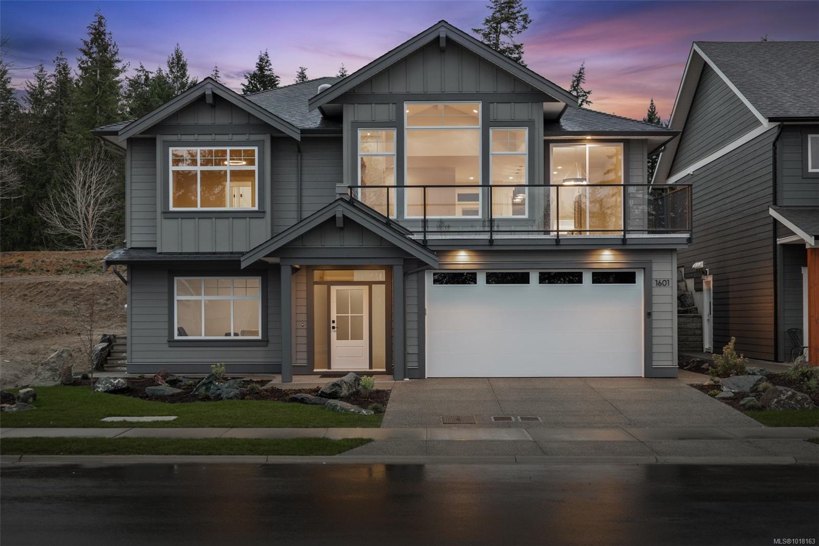 1601 Crown Isle Blvd, Courtenay, BC V9N 9X5