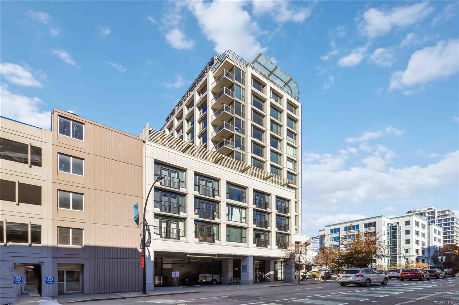 760 Johnson St Apt 507, Victoria, BC V8W 1N1