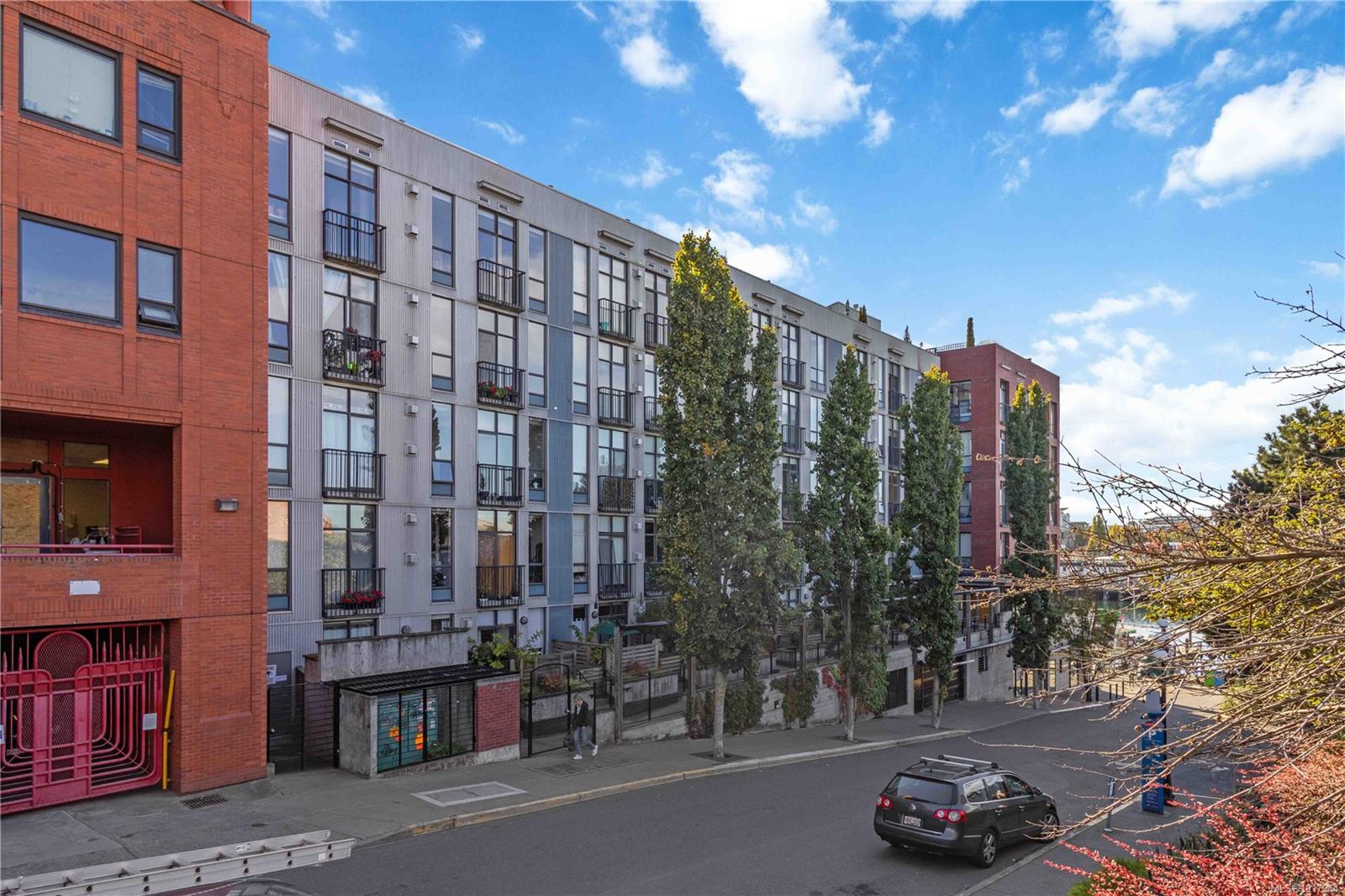 409 Swift St Apt 114, Victoria, BC V8W 1S2