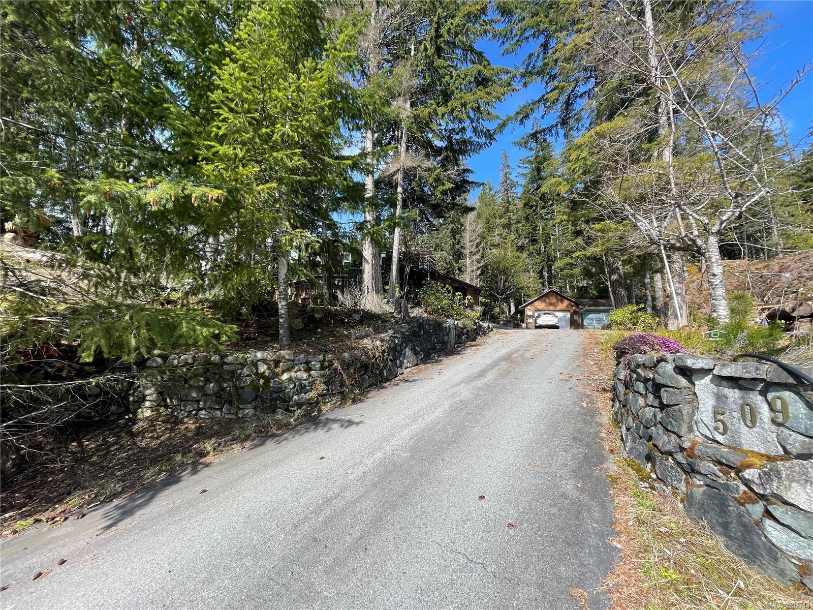 509 Burman Crt, Gold River, BC V0P 1G0