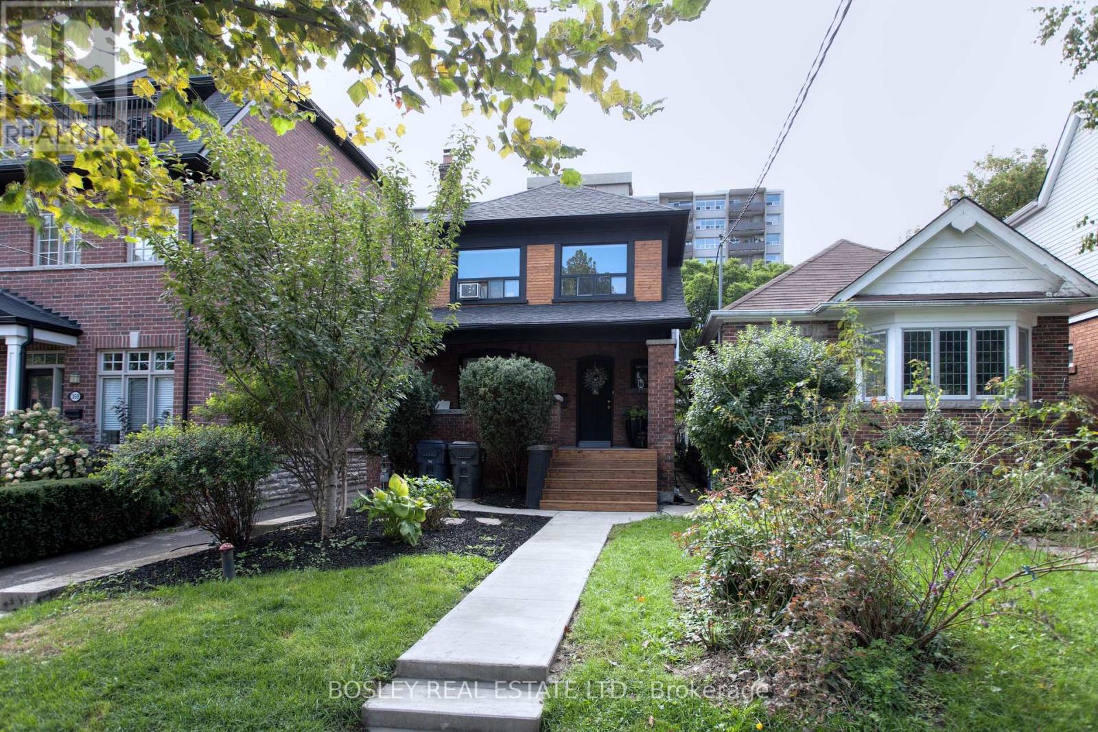 357 Roehampton Ave, Toronto, ON M4P 1S3