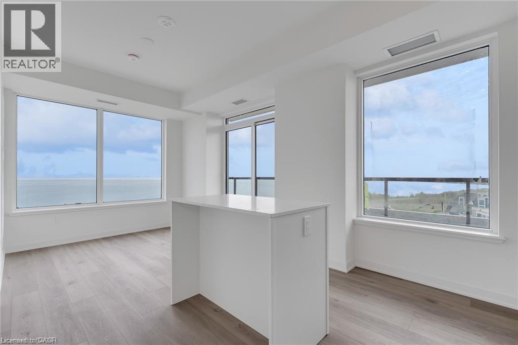 385 Winston Road Unit 1408, Grimsby, ON L3M 0J3