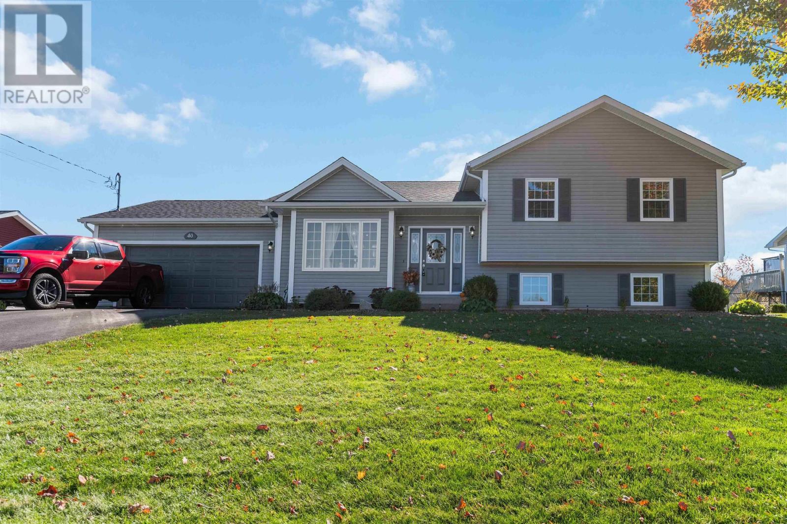 40 Terra Nova Dr, Greenwood, NS B0P 1R0