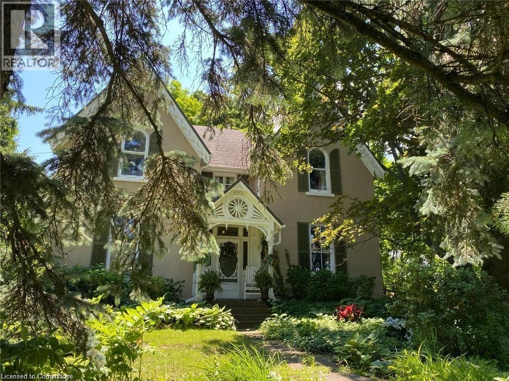 340 Dundas St E, Hamilton, ON L0R 2H0