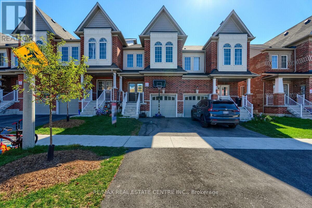 1193 Kettering Dr, Oshawa, ON L1K 1A6