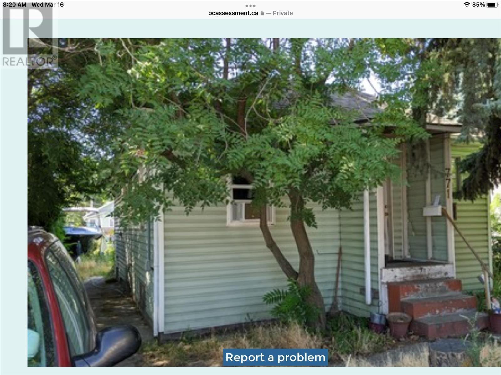 771 Clement Ave, Kelowna, BC V1Y 7C9