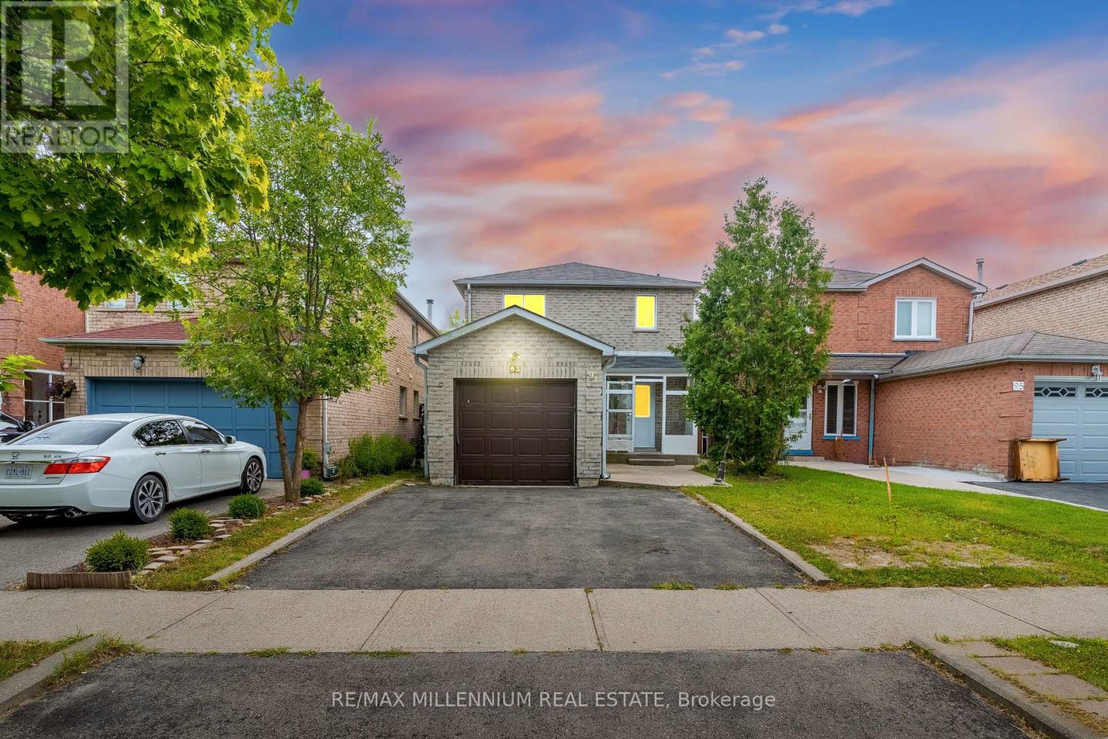 93 Gatesgill St, Brampton, ON L6X 3T1