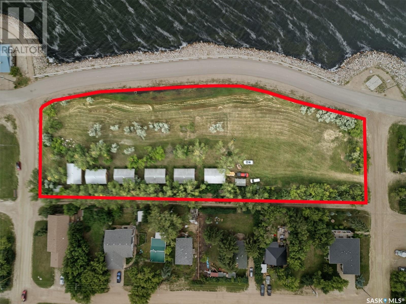 602-620 Lake Ave, Manitou Beach, SK S0K 4T1